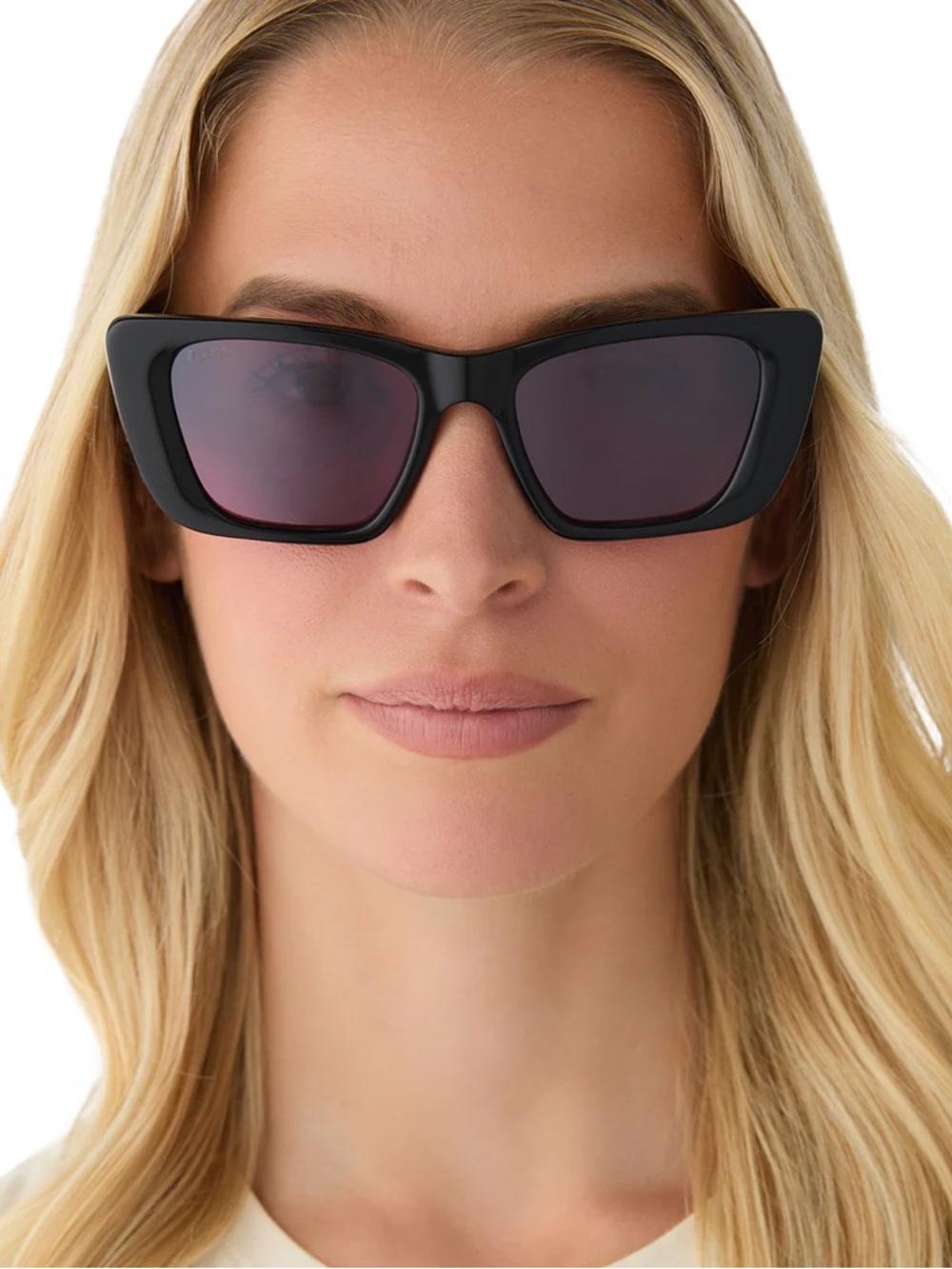 DIFF Aura 51mm Polarized
Cat Eye Sunglasses
